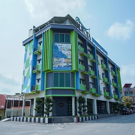 Aurora Boutique Hotel Bahau Exterior photo