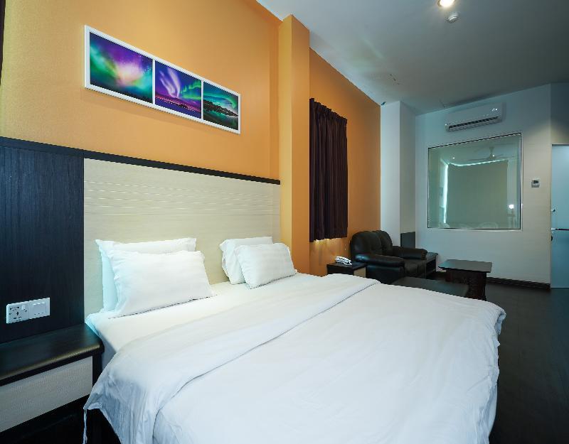 Aurora Boutique Hotel Bahau Exterior photo