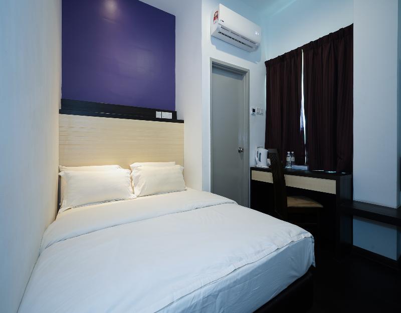 Aurora Boutique Hotel Bahau Exterior photo